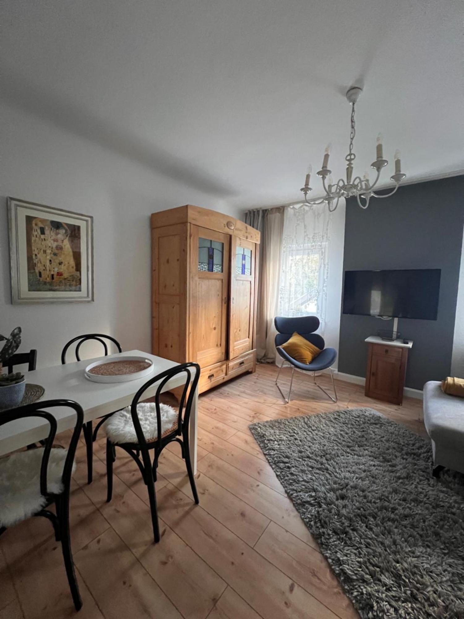 Sascha'S Home Саарлуис Экстерьер фото